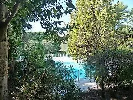 Le Floriana Hotel Cannes 0*,